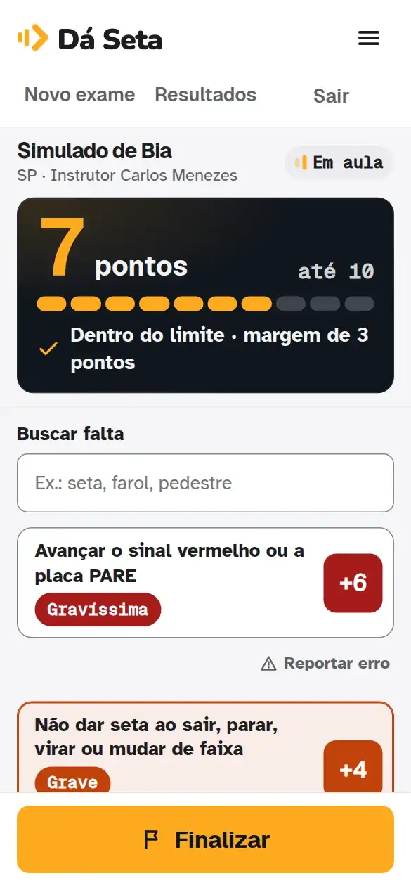 A tela de pontuação do Dá Seta durante um simulado: 7 pontos, dentro do limite.